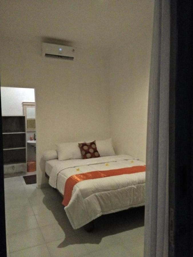 Pondok Ayu Homestay Canggu  Exterior photo
